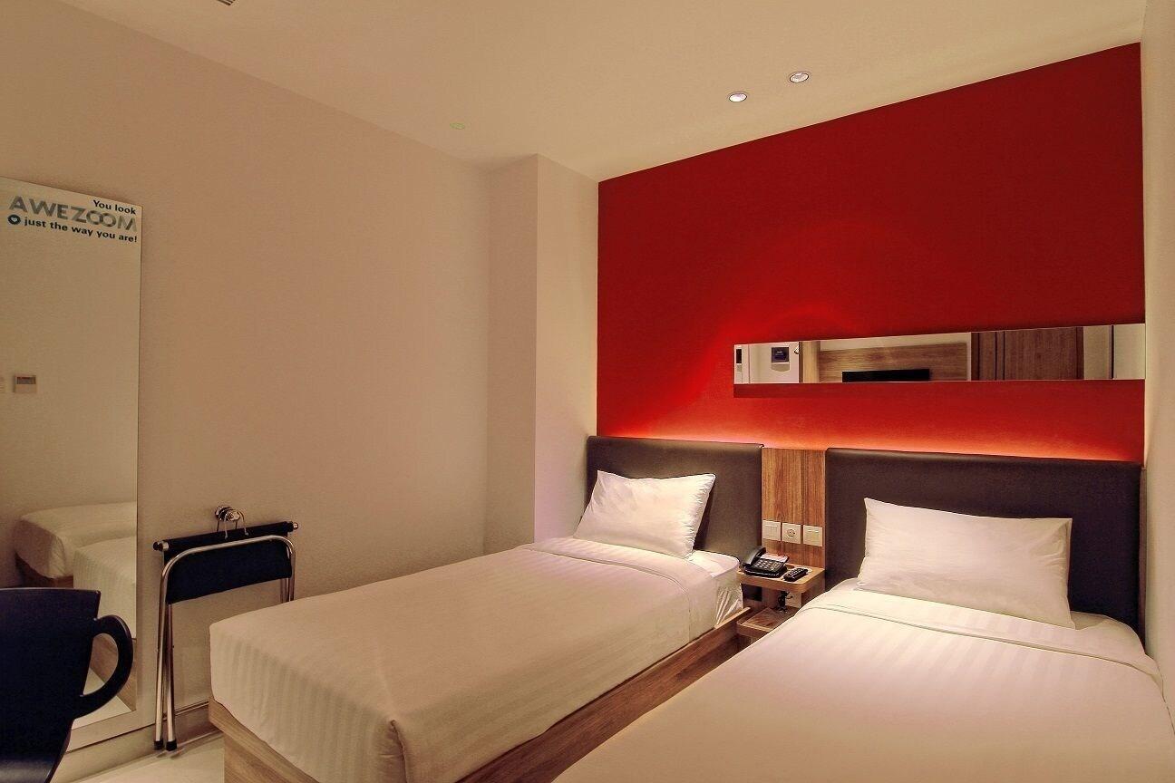 Zoom Smart Hotel Jemursari Сурабая Екстер'єр фото