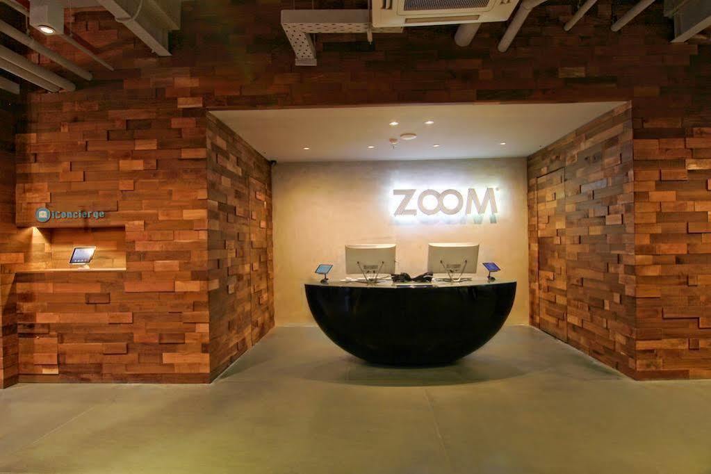 Zoom Smart Hotel Jemursari Сурабая Екстер'єр фото